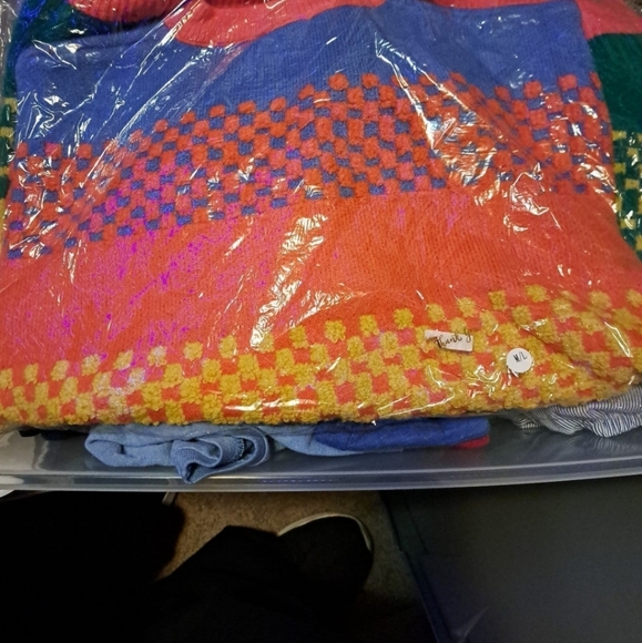 Adora Boho oversized colorblock puff sleeve sweater NWT - Picture 11 of 16